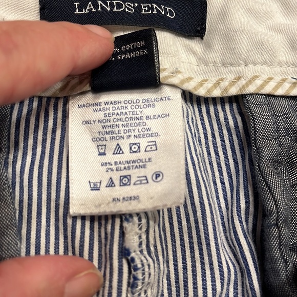 Land’s End Blue and White Vertical Striped Fit 2 Cropped Cotton Blend Pants - Picture 5 of 5